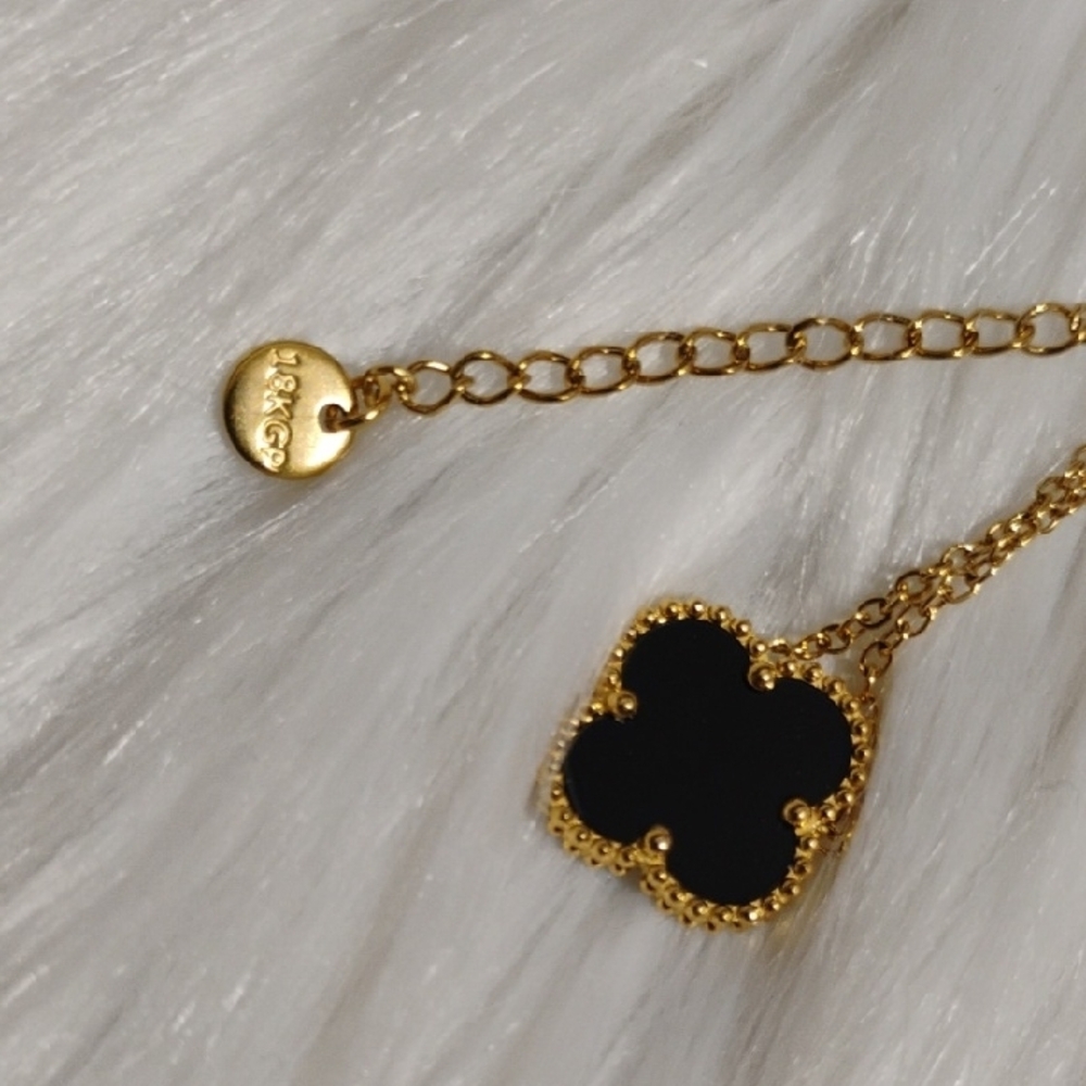 SALE!New 18kt Gold Plated Gold/Black 4 Leaf Clover Necklace Bracelet Earring Set - Picture 10 of 15